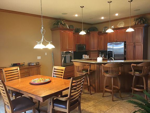 2nd image of 9401 Enfield Dr