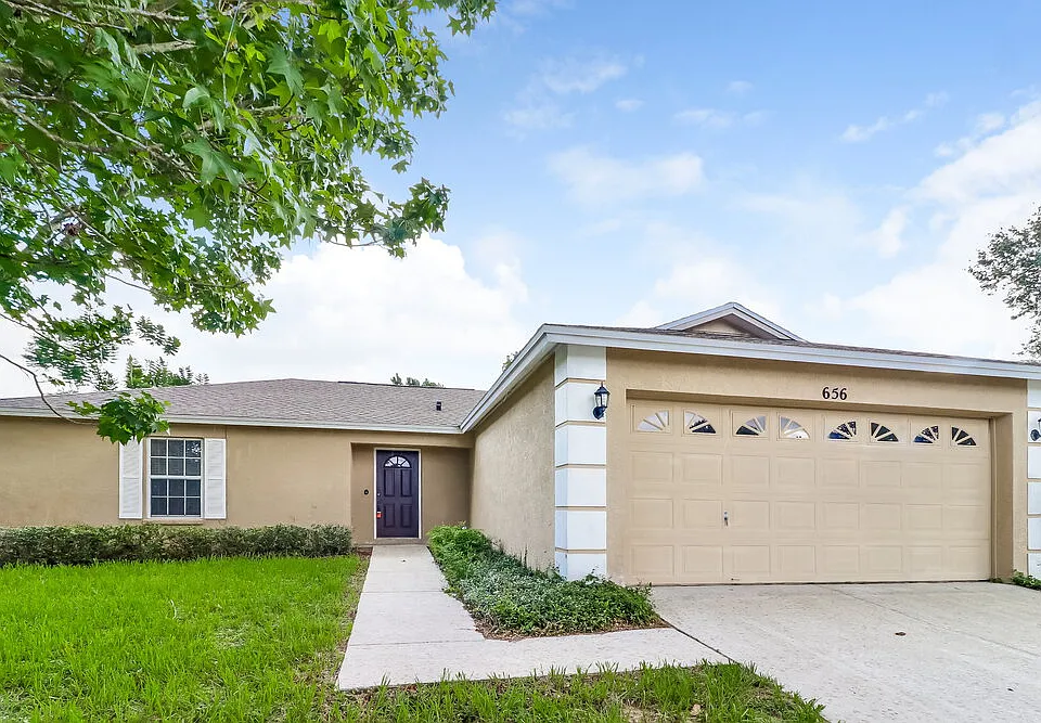 656 Lakemont Dr