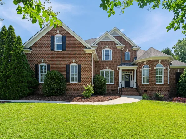 2908 Morning Ridge Ct, Raleigh, NC 27616