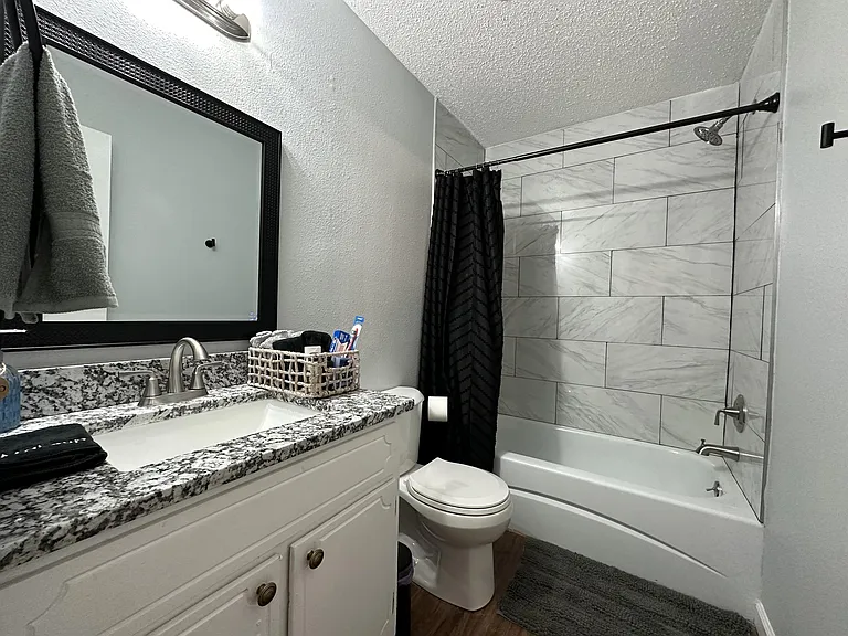 3800 Pine St #3-5 — Photo 8