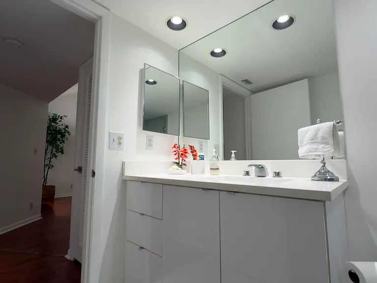 7473 Glendevon Ln #407 — Photo 13
