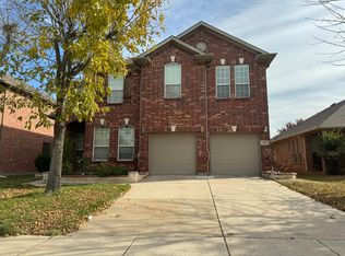 633 Lake City Dr, The Colony, TX 75056