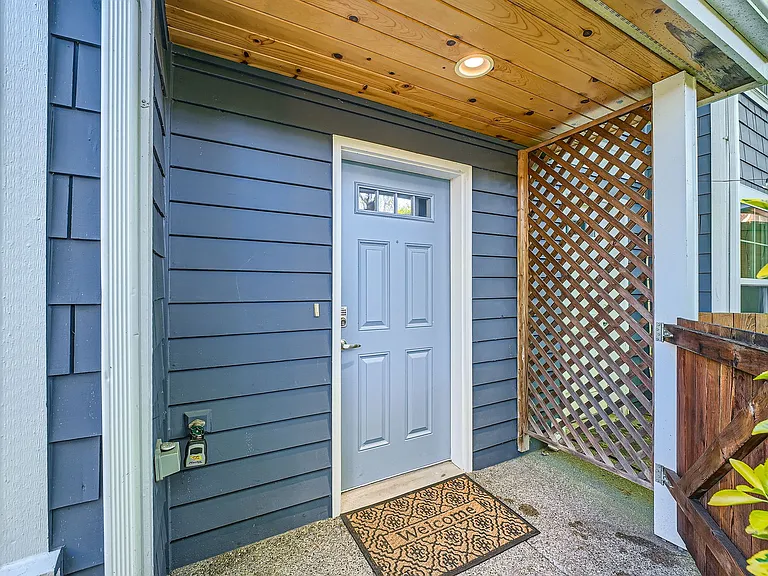 309B 27th Ave S — Photo 20