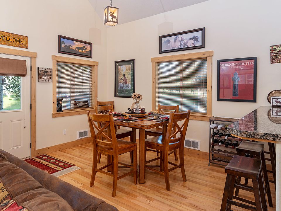 825 Streamside St Driggs, ID, 83422 Apartments for Rent Zillow