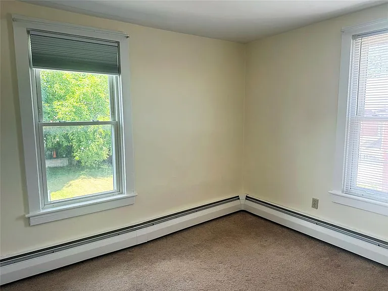 225 E Pennsylvania Ave — Photo 18