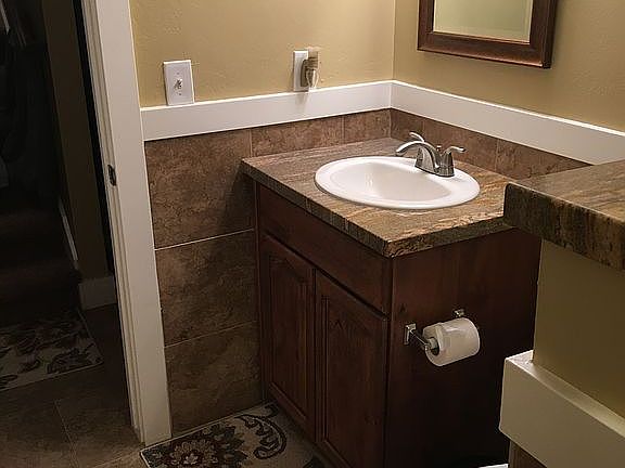 Down stairs 1/2 bath