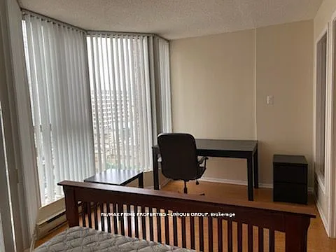 55 Centre Ave #1905 — Photo 10