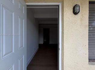 1005 S Flagler Ave APT 810, Pompano Beach, FL 33060