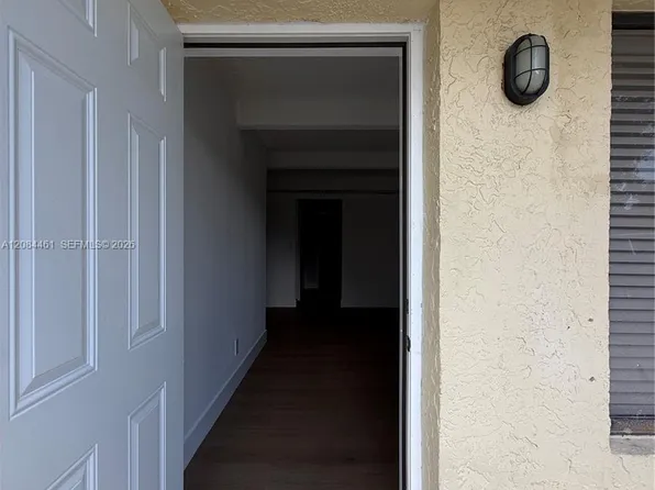 1005 S Flagler Ave APT 810, Pompano Beach, FL 33060