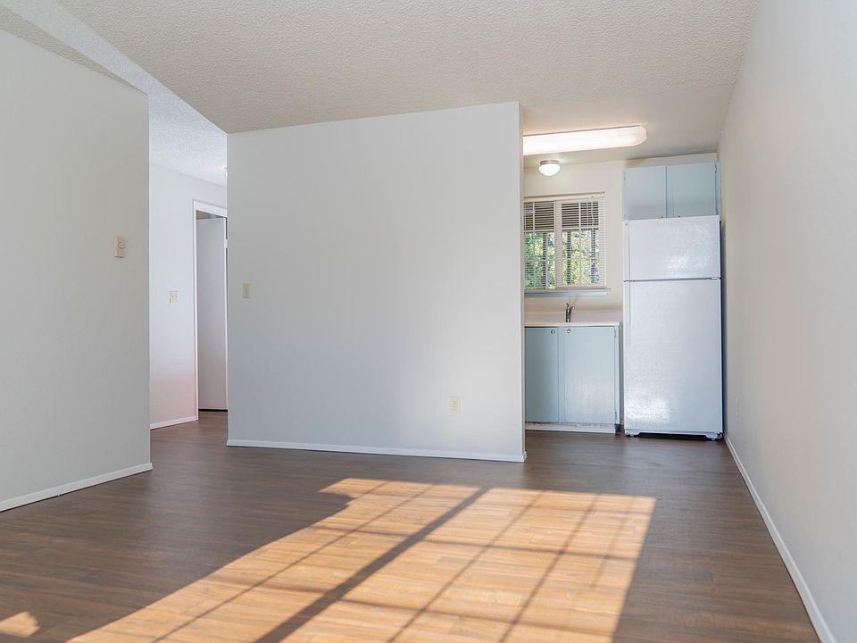 1st image of 2851 Steilacoom Blvd #F