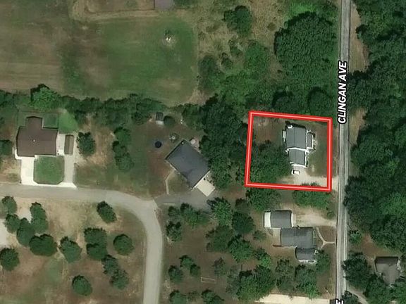 2nd image of 121 Clingan Avenue