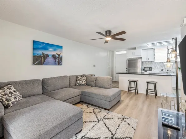 225 Liliuokalani Ave APT 5C, Honolulu, HI 96815