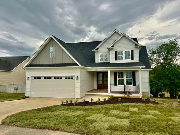 225 Vista Links Dr, Buena Vista, VA 24416