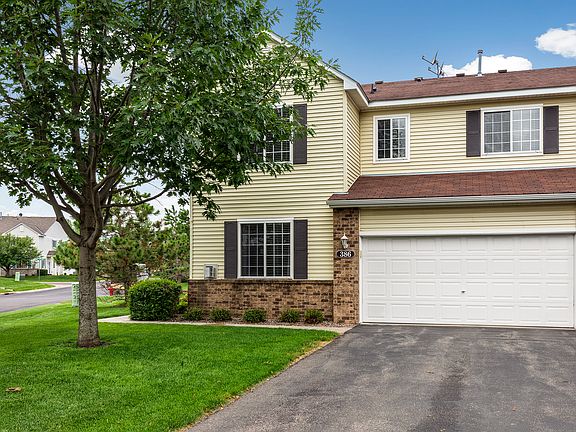 2nd image of 386 Frederick Cir