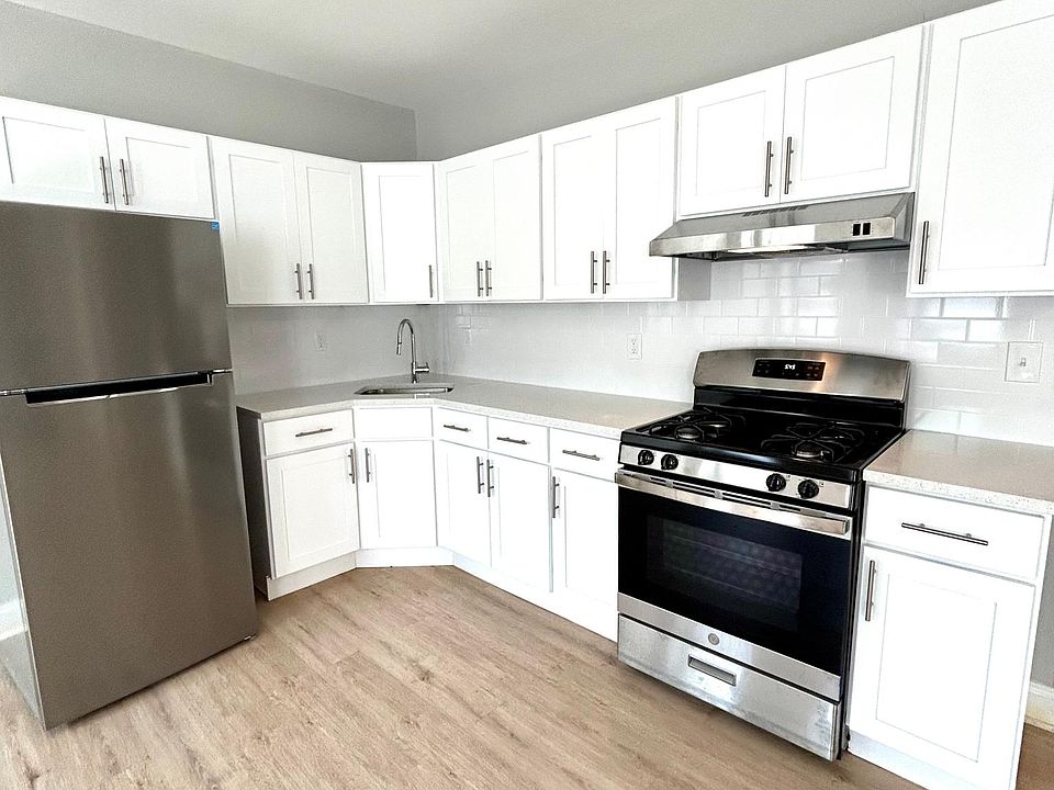 1st image of 69 Lenox Ave #Bb3