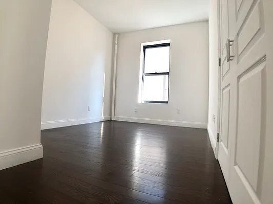 Rented by MOTION New York | media 13