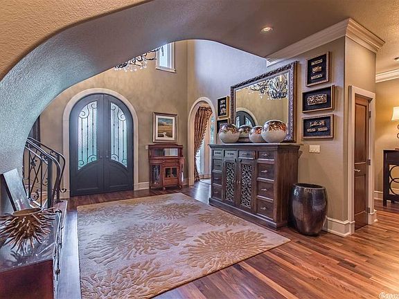 4th image of 108 Maggie Ln