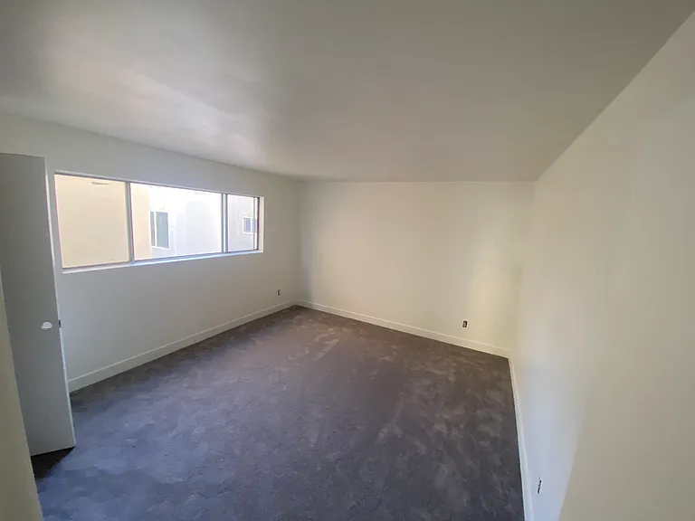 325 Monterey Blvd #A — Photo 12