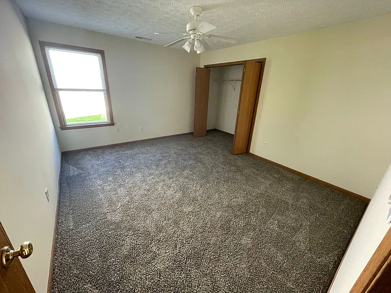 3223 Mendel Dr — Photo 7