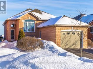 1019 Baker St #5, Peterborough, ON K9H7P7
