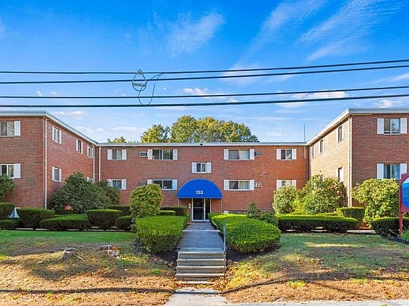 2nd image of 131 Creek St APT 5