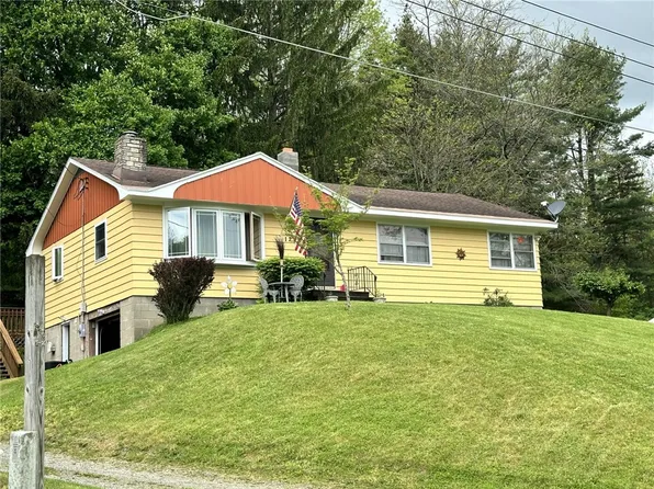 126 Morgan Acres Rd, Norwich, NY 13815