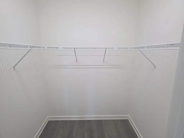 409 Juniper Dr — Photo 10