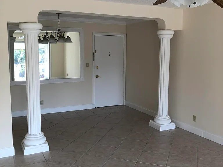 3040 NE 16th Ave #303 — Photo 6