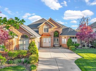 1507 Wandrei Ct, Commerce Township, MI 48382