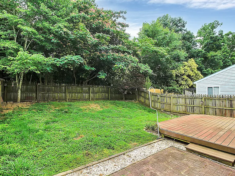 5227 Silabert Ave — Photo 34