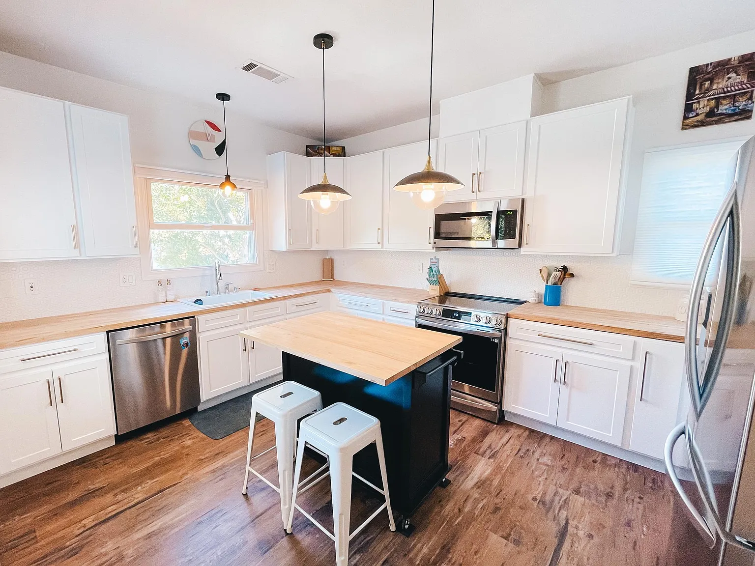 1152 Eggleston St — Photo 4