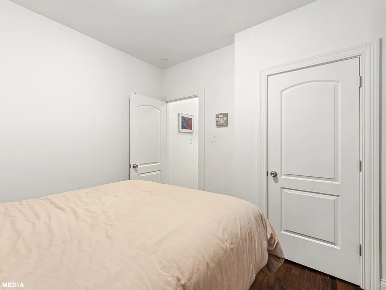 1621 N McVicker Ave #1 — Photo 22
