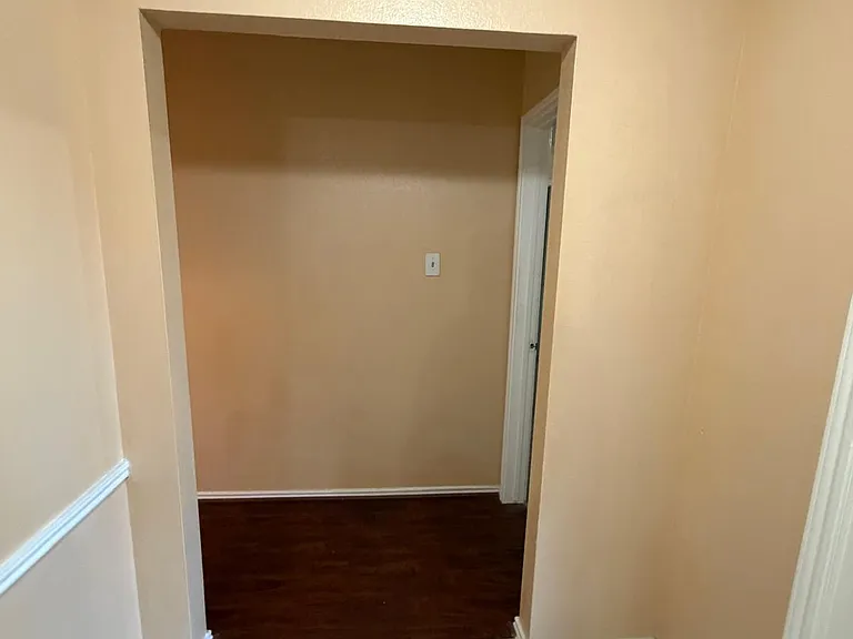 3901 Las Brisas Dr — Photo 10