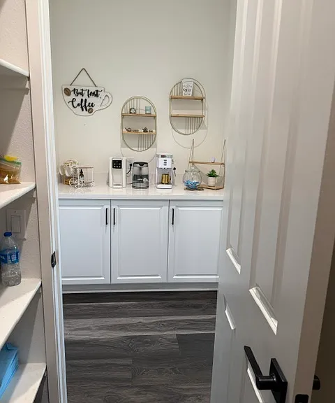 3060 Homeward St — Photo 11