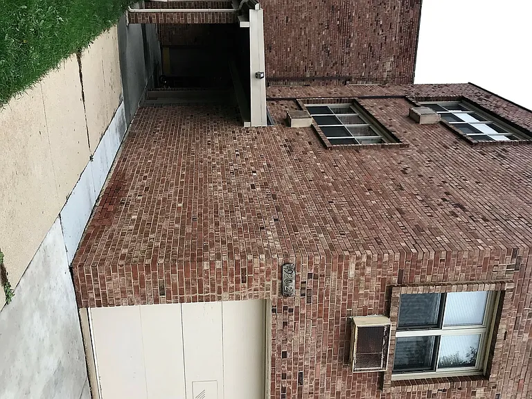 4924 Mulford St #3E — Photo 4