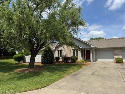 302 Glentower Dr, Greensboro, NC, 27410