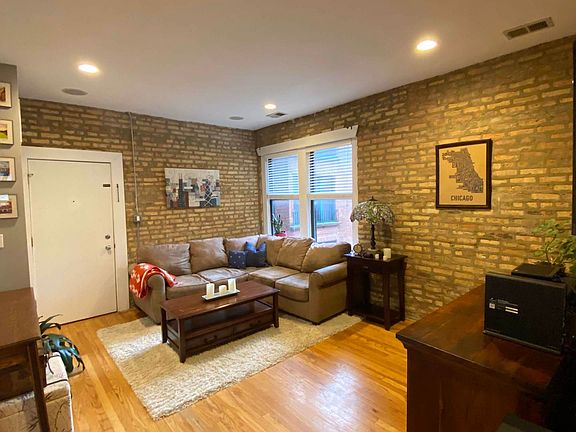 5th image of 3126 W Carmen Ave #2
