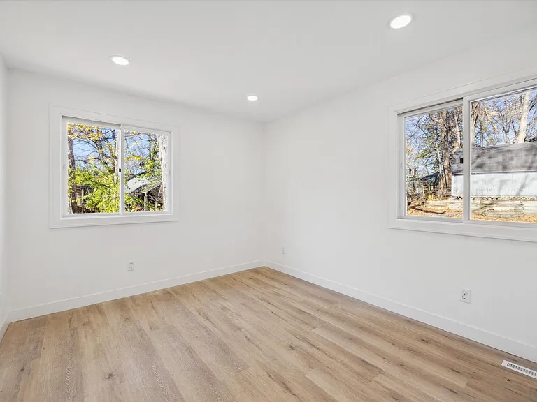 5340 Edsall Rd — Photo 15