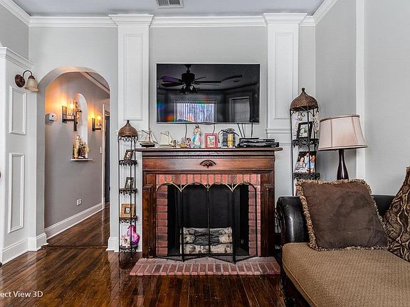2nd image of 1857 N Albany Ave #2