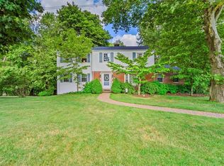 111 High Oaks Rd, Wexford, PA 15090