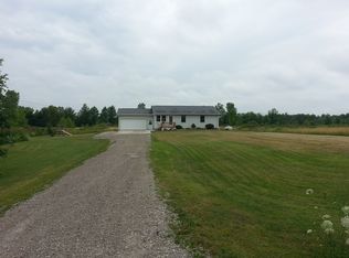 7188 McKinley Rd, Cottrellville, MI 48039
