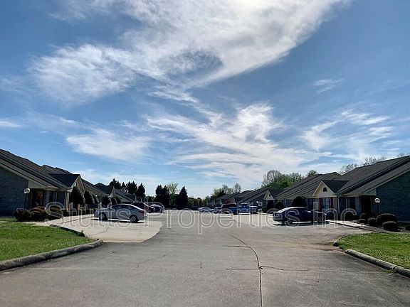 5th image of 2424 Roberts Ln Unit D-47
