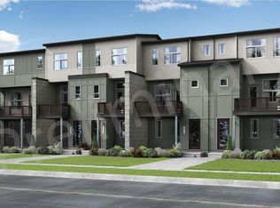 2561 Moline St, Aurora, CO 80010