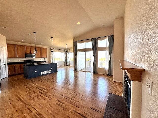 1st image of 10636 Echo Canyon Dr