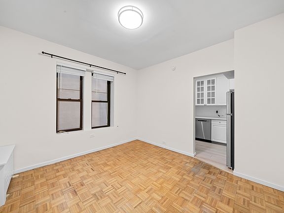 5th image of 241 Central Park N #23