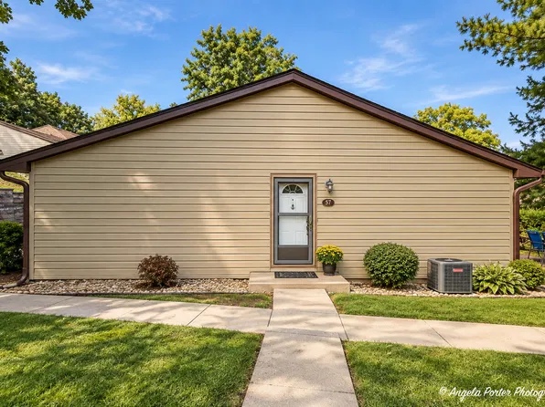57 Mariner Ln #57, Fox Lake, IL 60020