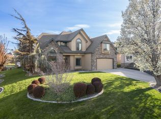 2108 Newhaven Loop, Richland, WA 99352
