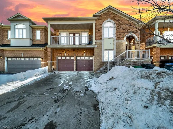 8 Atira Ave, Brampton, ON L7A 3T3