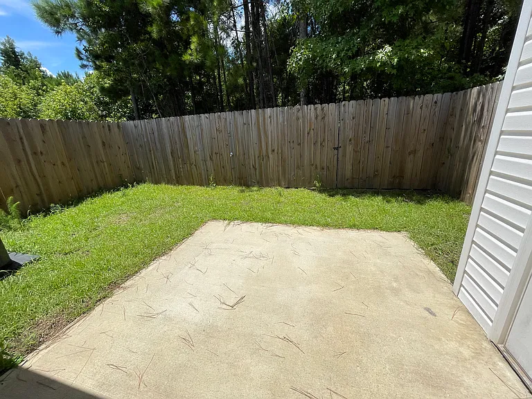 3232 Pleasant Valley Cir — Photo 11