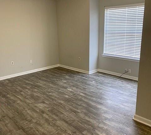 3rd image of 1218 W Highway 30 #1